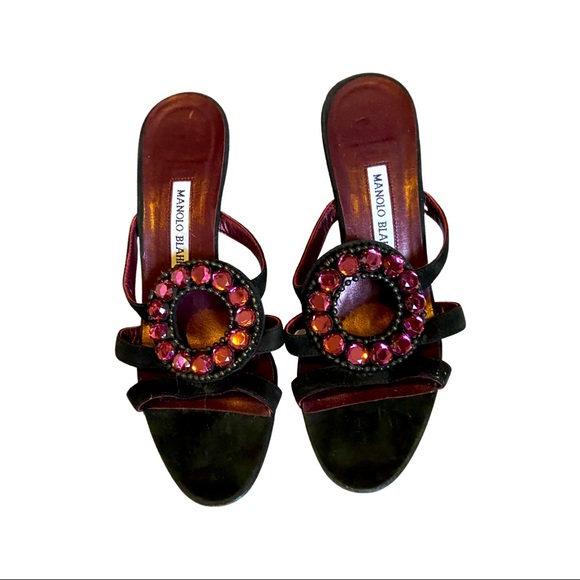 Manolo Blahnik Shoes - Manolo Blahnik stunning black and burgundy embellished heels